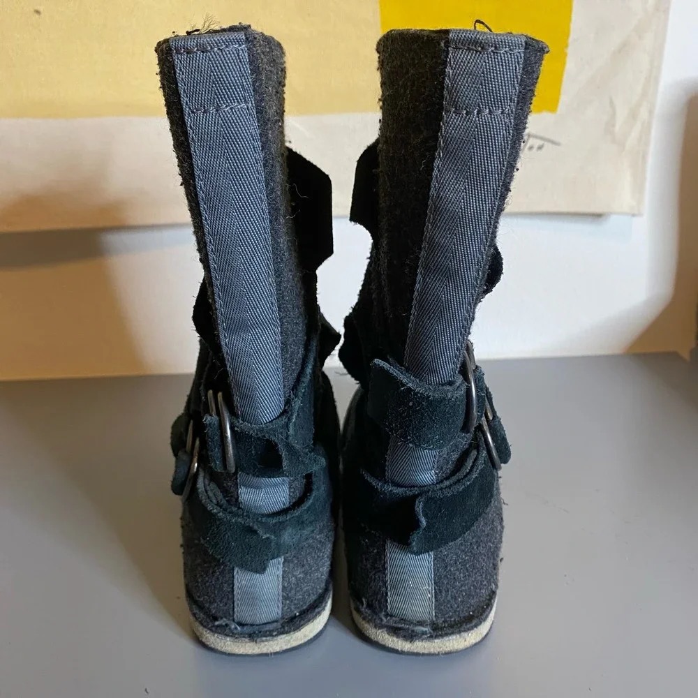 SOREL Kids Chipahko Black Gray Felt Suede Boots Size 1 - Picture 7 of 10